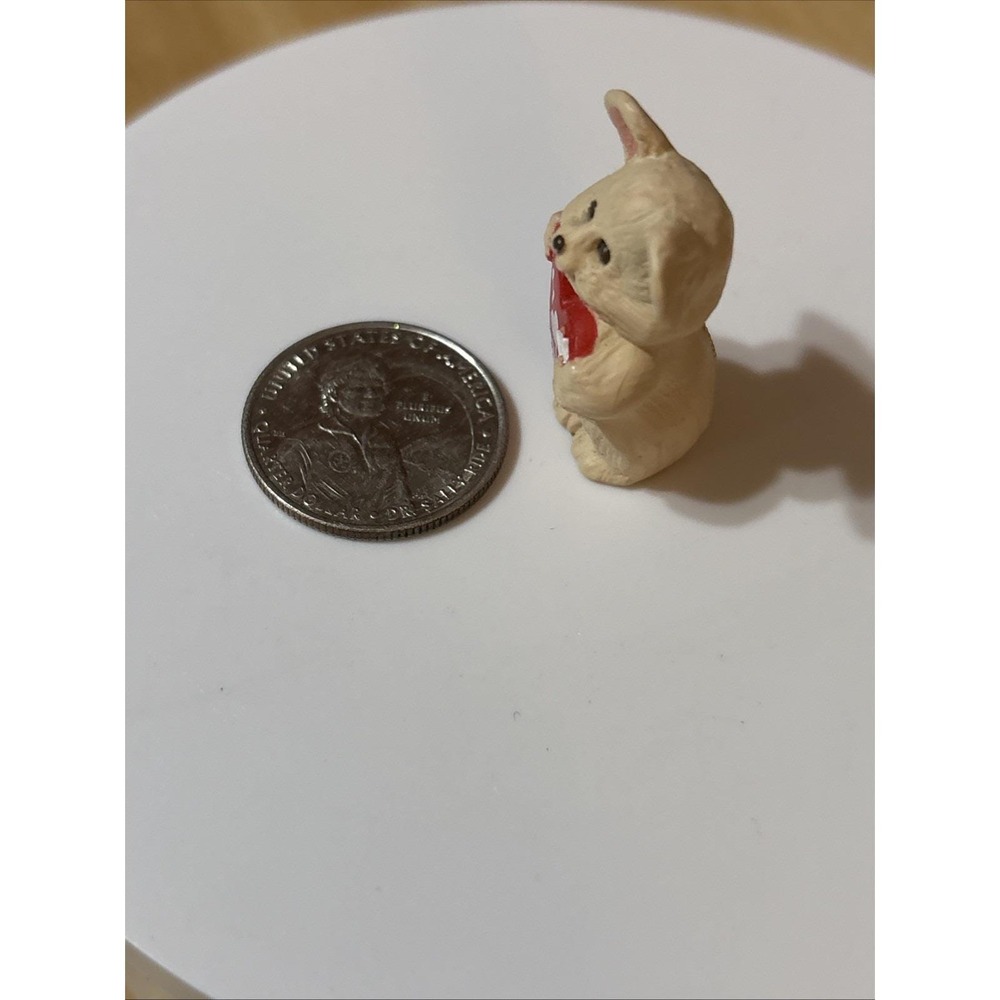 Vintage 1991 Hallmark Miniature Mouse Figurine "I Love Mom" 1.25" Collectible - Picture 3 of 4